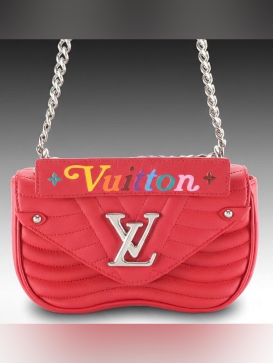 Louis Vuitton New Wave Chain Link Two-Way Bag in Red Quilted Calfskin Leather - Picture 11 of 11